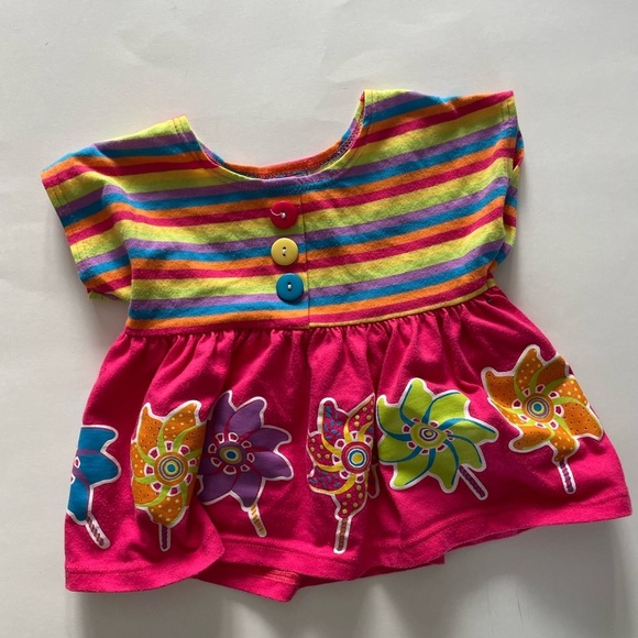 Vibrant Vintage Pinwheel Top 2T - Picture 7 of 7